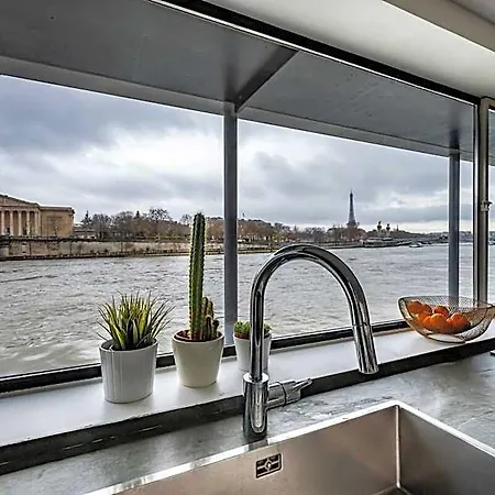 Hotel Luxury Houseboat - Concorde/tour Eiffel View 3*