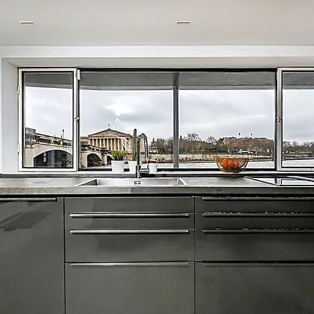 Luxury Houseboat - Concorde/tour Eiffel View Appartement *